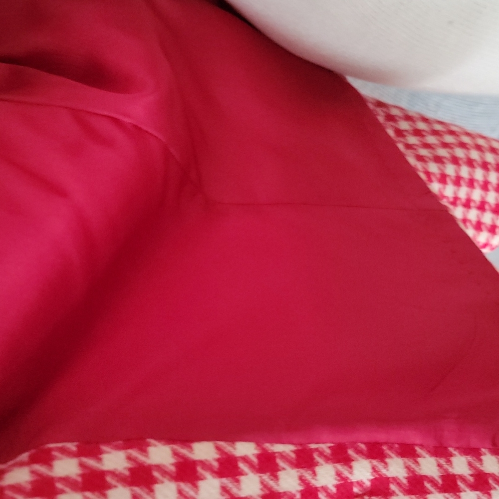 Women's Red Houndstooth Blazer Jacket - Picture 6 of 7